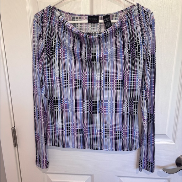 New York & Company Top - Picture 1 of 4